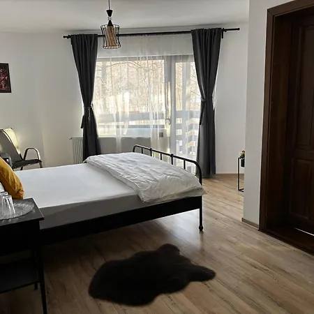 Frapin House * Braşov