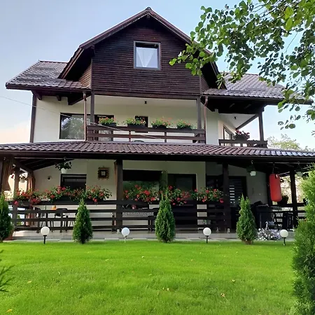 Frapin House *